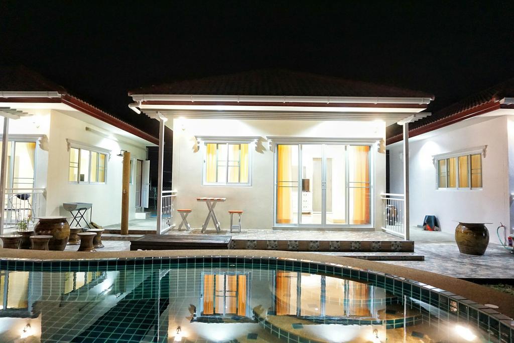 Sky And Water Resort Cha-Am Exterior foto